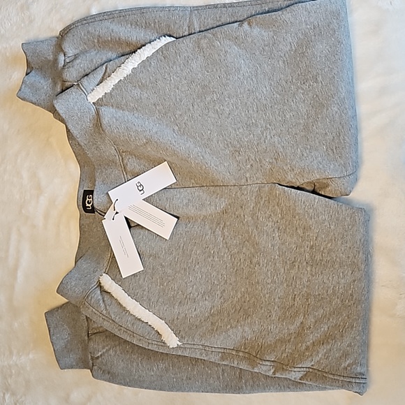 UGG Daylin Bonded Fleece Unisex Sweatpants with Logo Sz Small *NWT* MSRP $148 - Picture 5 of 13